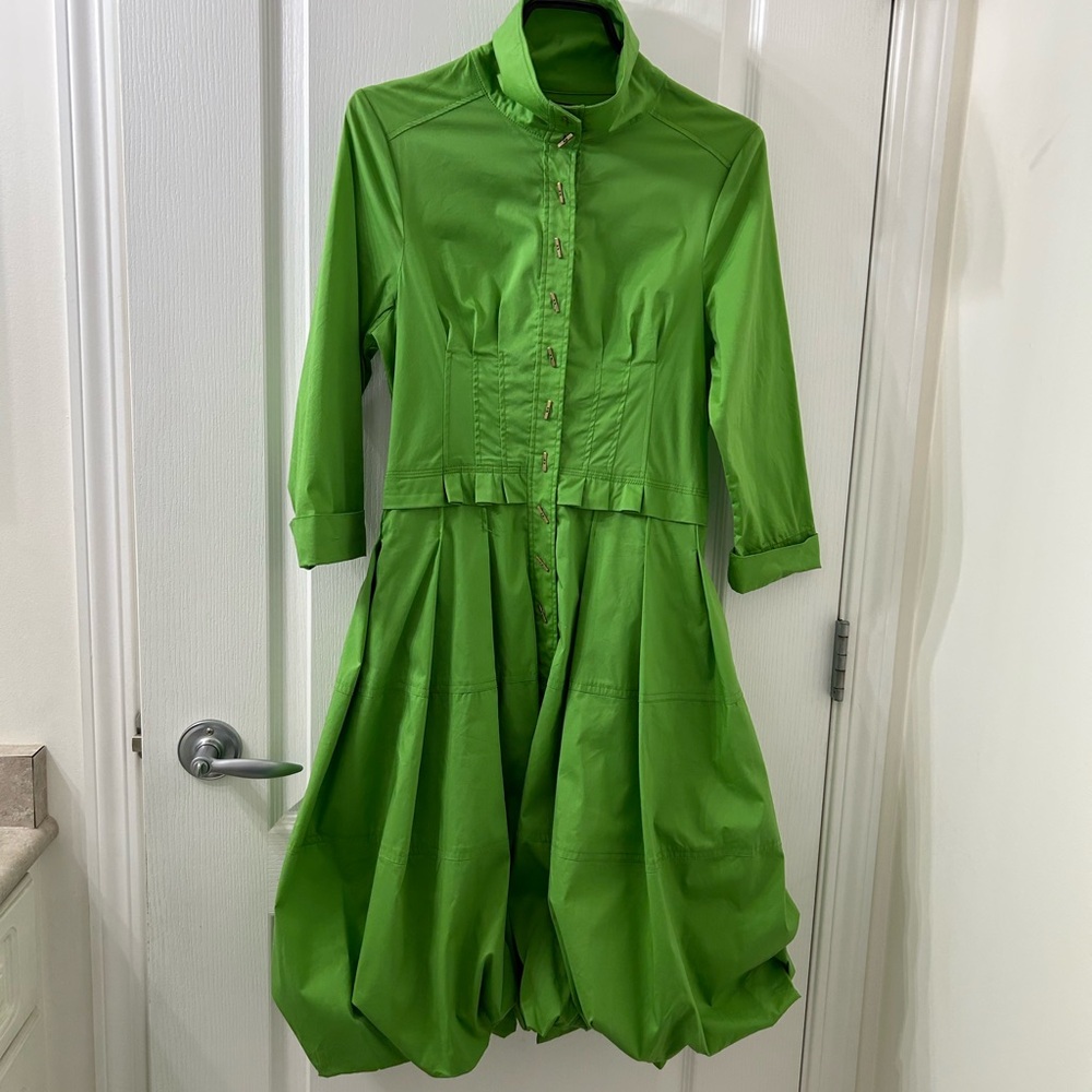 ROBERT RODRIGUEZ Apple Green Dress Size 6. Cotton. 3/4 Length sleeves mid length